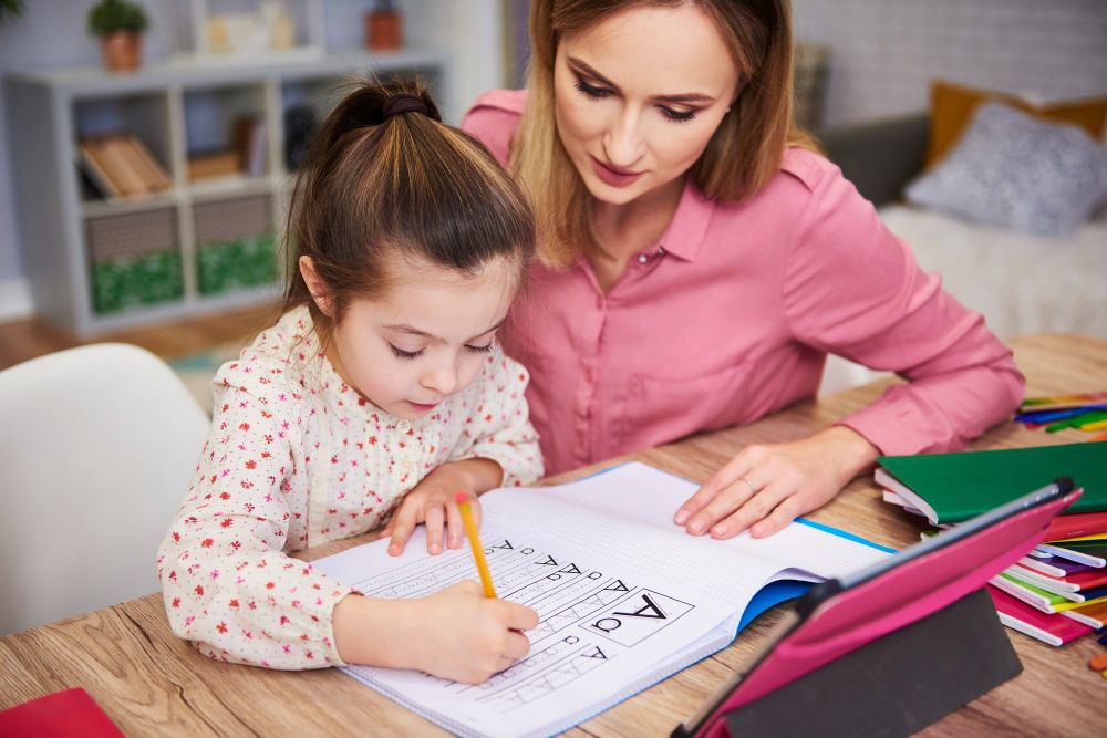 Supporting Children with Homework: Effective Strategies for Parents